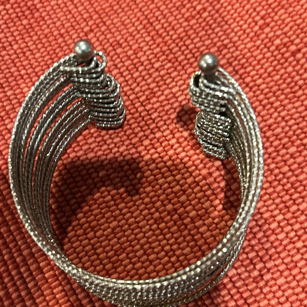 Cuff Brac - Picture 2 of 4